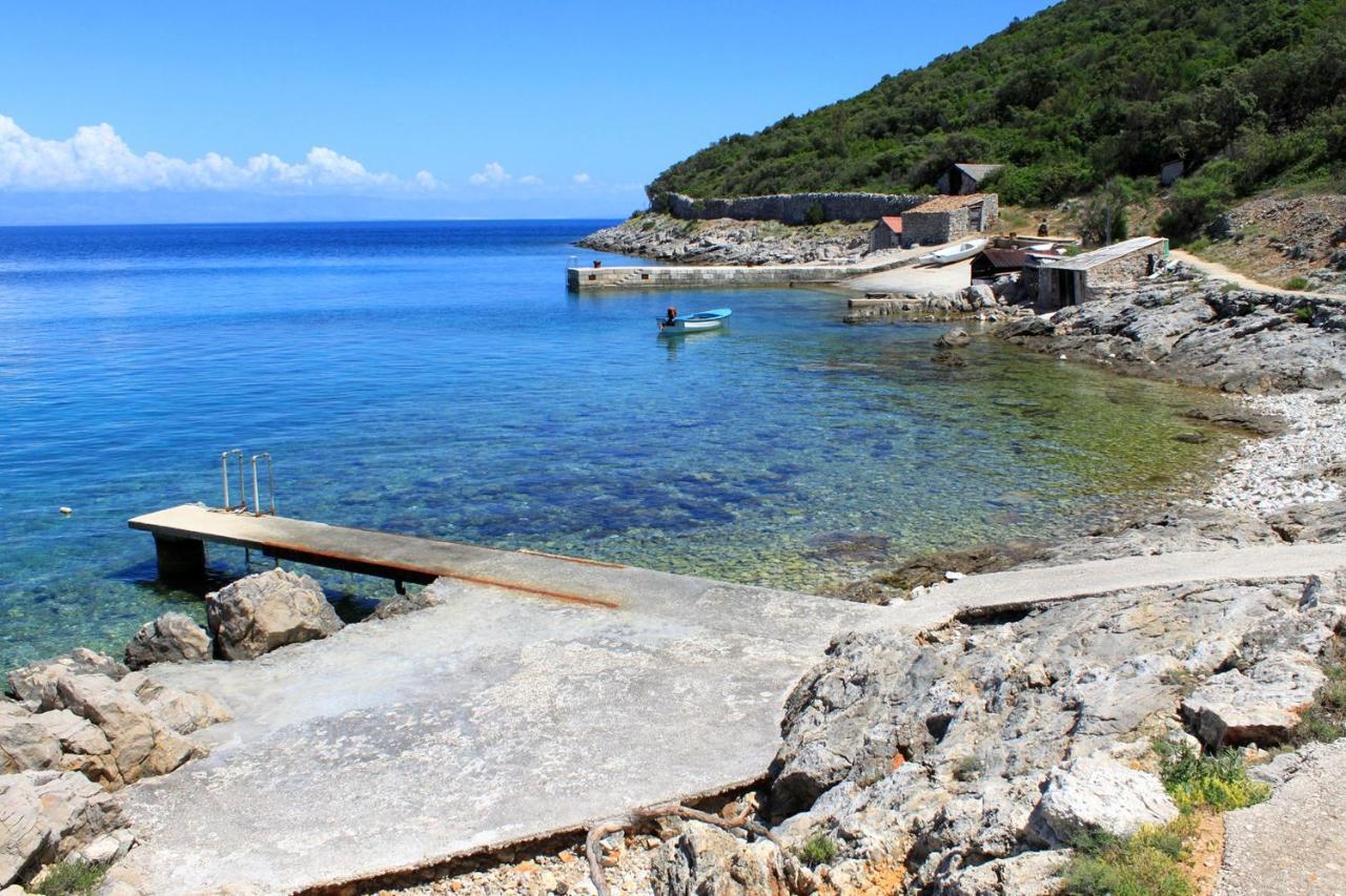 Apartments And Rooms With Parking Space Cunski, Losinj - 2498 ภายนอก รูปภาพ